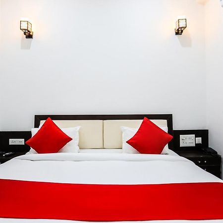 Oyo Hotel New Geetanjali Near Gautam Buddha Park Lucknow Exterior photo
